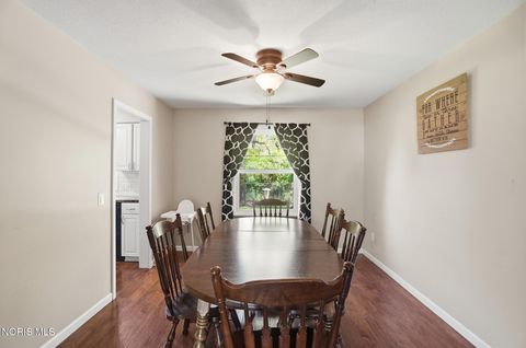 Tiny photo for 3732 Fairwood Drive, Sylvania, OH 43560 (MLS # 10007274)