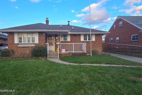 Photo of 4416 282nd Street, Toledo, OH 43611 (MLS # 10006034)