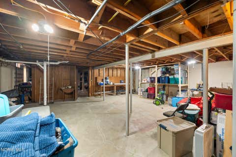 Tiny photo for 305 Parkview Drive, Walbridge, OH 43465 (MLS # 10010799)