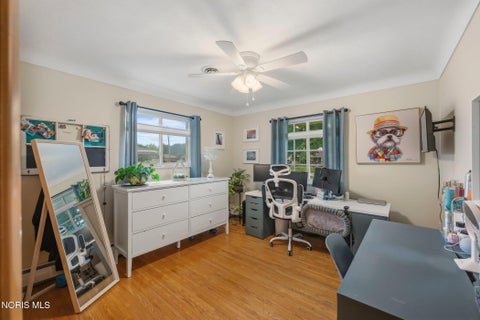 Tiny photo for 305 Parkview Drive, Walbridge, OH 43465 (MLS # 10010799)