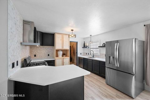 Tiny photo for 645 Clubhouse Road, Curtice, OH 43412 (MLS # 10005554)