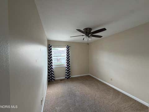 Tiny photo for 6818 Fenwyck Road #Apt 4, Maumee, OH 43537 (MLS # 10012499)