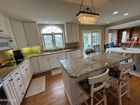 Tiny photo for 7455 Valhalla Drive, Maumee, OH 43537 (MLS # 10006238)