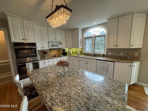 Tiny photo for 7455 Valhalla Drive, Maumee, OH 43537 (MLS # 10006238)