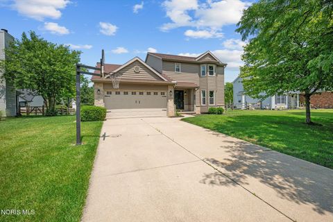 Tiny photo for 1236 Grassy Court, Rossford, OH 43460 (MLS # 10010313)