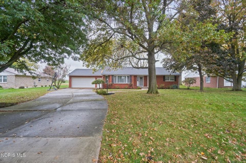Tiny photo for 903 Country Club Drive, Fostoria, OH 44830 (MLS # 10014855)
