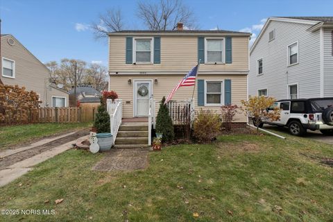 Tiny photo for 3646 Garrison Road, Toledo, OH 43613 (MLS # 10001735)
