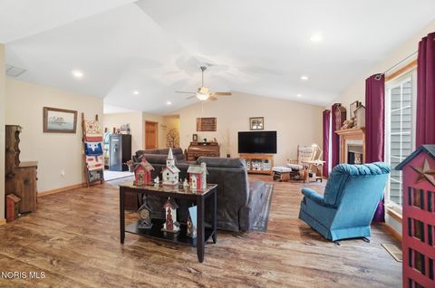 Tiny photo for 384 Marilyn Drive, Findlay, OH 45840 (MLS # 10007499)