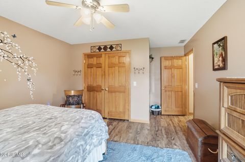 Tiny photo for 384 Marilyn Drive, Findlay, OH 45840 (MLS # 10007499)