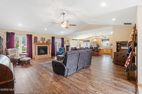 Tiny photo for 384 Marilyn Drive, Findlay, OH 45840 (MLS # 10007499)