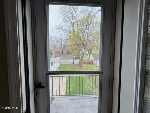 Tiny photo for 2515 Goddard Road, Toledo, OH 43606 (MLS # 10006466)