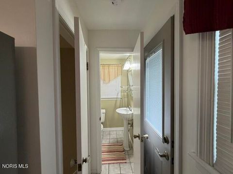 Tiny photo for 2515 Goddard Road, Toledo, OH 43606 (MLS # 10006466)