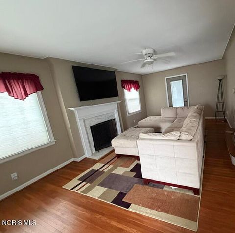 Tiny photo for 2515 Goddard Road, Toledo, OH 43606 (MLS # 10006466)