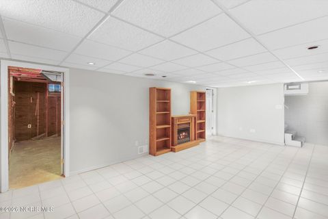 Tiny photo for 933 Fries Avenue, Toledo, OH 43609 (MLS # 10003181)