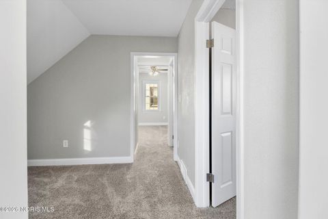 Tiny photo for 933 Fries Avenue, Toledo, OH 43609 (MLS # 10003181)