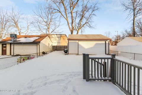 Tiny photo for 933 Fries Avenue, Toledo, OH 43609 (MLS # 10003181)