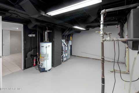 Tiny photo for 933 Fries Avenue, Toledo, OH 43609 (MLS # 10003181)