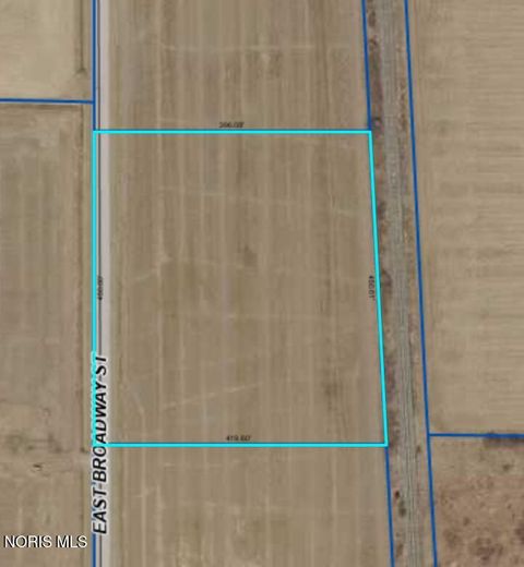 Photo of 0 E Broadway, Perrysburg, OH 43551 (MLS # 10005330)