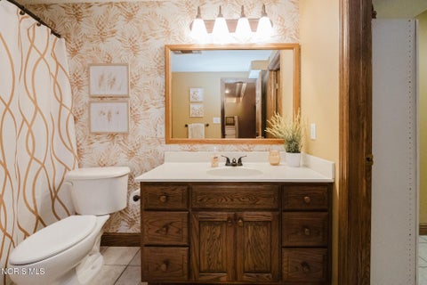 Tiny photo for 73 Luise Circle, Bluffton, OH 45817 (MLS # 10013186)