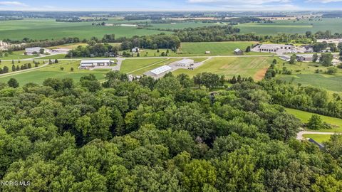 Tiny photo for 5786 Township Road 243, Findlay, OH 45840 (MLS # 10005933)