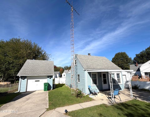 Tiny photo for 1920 Norcross Drive, Northwood, OH 43619 (MLS # 10014503)