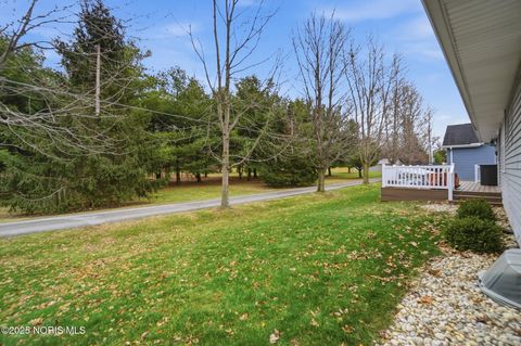 Tiny photo for 239 Thimbleberry Drive, Findlay, OH 45840 (MLS # 10002529)