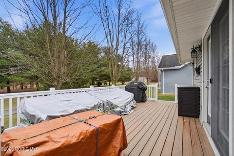 Tiny photo for 239 Thimbleberry Drive, Findlay, OH 45840 (MLS # 10002529)