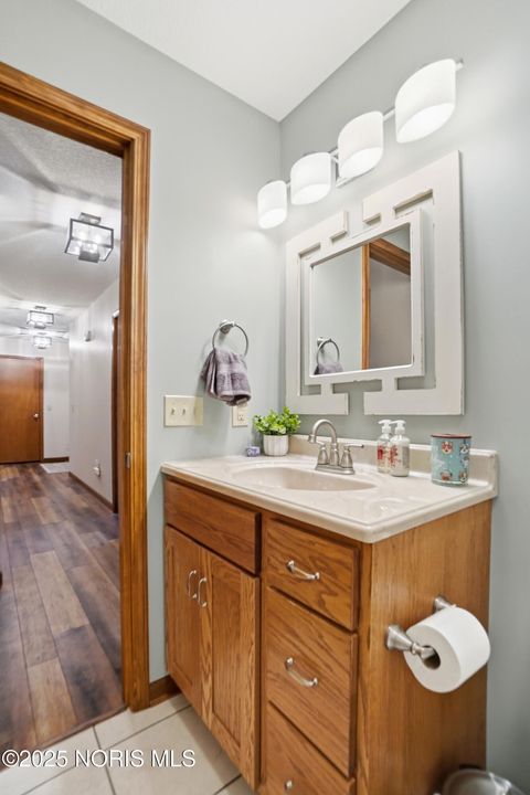 Tiny photo for 239 Thimbleberry Drive, Findlay, OH 45840 (MLS # 10002529)