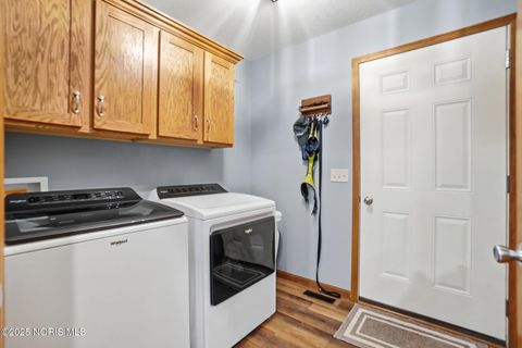 Tiny photo for 239 Thimbleberry Drive, Findlay, OH 45840 (MLS # 10002529)