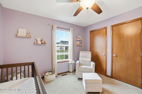 Tiny photo for 239 Thimbleberry Drive, Findlay, OH 45840 (MLS # 10002529)