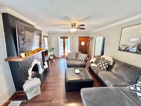 Tiny photo for 2000 Alvin Street, Toledo, OH 43607 (MLS # 10000594)