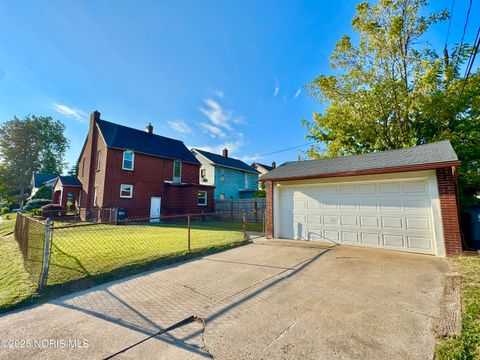 Tiny photo for 2000 Alvin Street, Toledo, OH 43607 (MLS # 10000594)