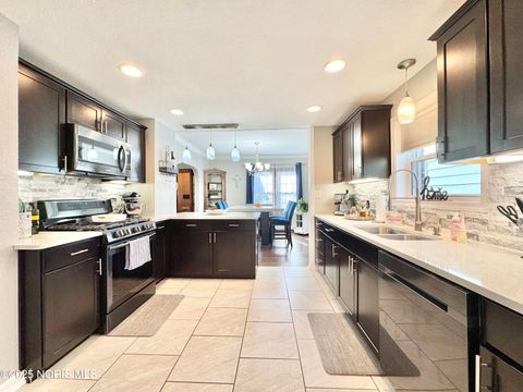 Tiny photo for 2000 Alvin Street, Toledo, OH 43607 (MLS # 10000594)