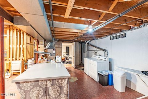 Tiny photo for 1680 Woodhurst Drive, Toledo, OH 43614 (MLS # 10010514)