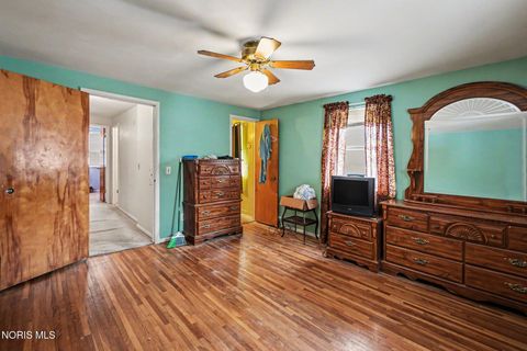 Tiny photo for 3718 Mapleway Drive, Toledo, OH 43614 (MLS # 10004185)