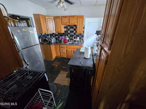 Tiny photo for 1274 Campbell Street, Toledo, OH 43607 (MLS # 10011872)