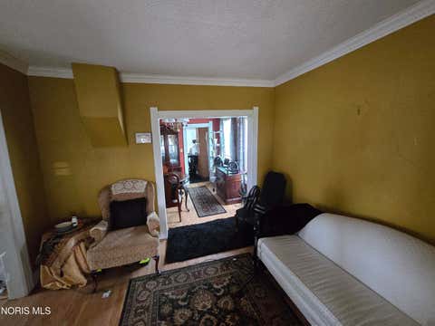Tiny photo for 1274 Campbell Street, Toledo, OH 43607 (MLS # 10011872)