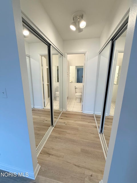 Tiny photo for 2517 W Village Drive #2517, Toledo, OH 43614 (MLS # 10014442)