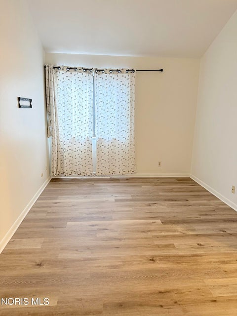 Tiny photo for 2517 W Village Drive #2517, Toledo, OH 43614 (MLS # 10014442)