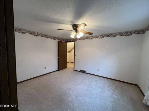 Tiny photo for 6060 Dixon Avenue, Toledo, OH 43613 (MLS # 10005296)