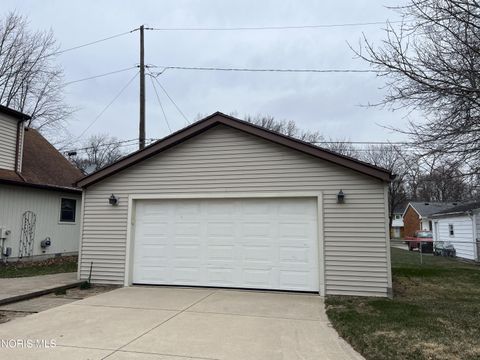 Tiny photo for 6060 Dixon Avenue, Toledo, OH 43613 (MLS # 10005296)