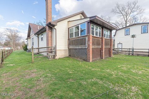 Tiny photo for 1005 Eton Road, Toledo, OH 43615 (MLS # 10006105)