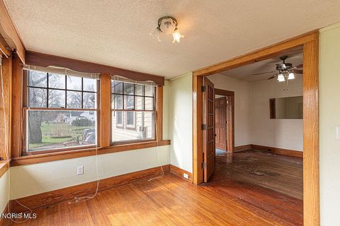 Tiny photo for 1005 Eton Road, Toledo, OH 43615 (MLS # 10006105)