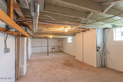 Tiny photo for 1005 Eton Road, Toledo, OH 43615 (MLS # 10006105)