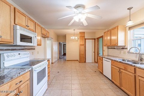 Tiny photo for 1005 Eton Road, Toledo, OH 43615 (MLS # 10006105)