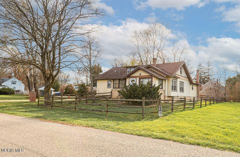 Tiny photo for 1005 Eton Road, Toledo, OH 43615 (MLS # 10006105)