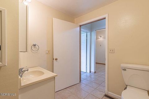 Tiny photo for 1005 Eton Road, Toledo, OH 43615 (MLS # 10006105)