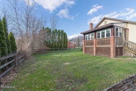 Tiny photo for 1005 Eton Road, Toledo, OH 43615 (MLS # 10006105)