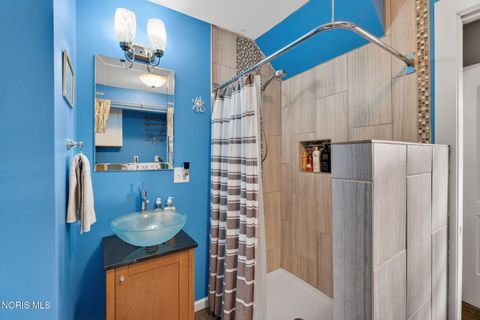 Tiny photo for 614 W John Street, Maumee, OH 43537 (MLS # 10006093)