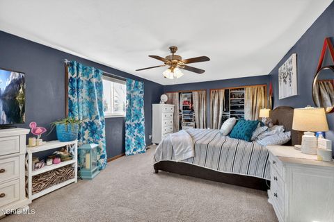 Tiny photo for 614 W John Street, Maumee, OH 43537 (MLS # 10006093)